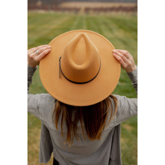 Wide Brim Hat w/ Belt - Camel RTS
