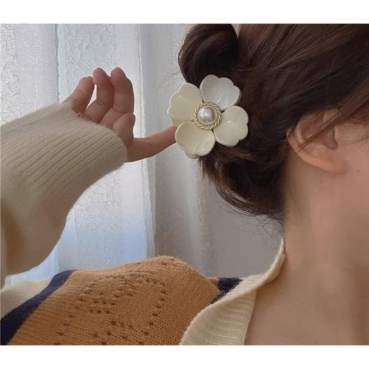 Hair claw | Flower Barrette| Hair clip| Hair Accessories